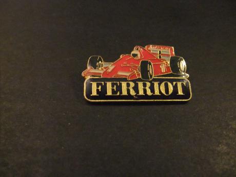 Rode Formule 1 wagen startnummer 1(Sebastiaan Vettel, 2014) FERRIOT ( thermo plastische materiaal ontwikkeling, spuitgieten op maat, decoratie, montage en afwerking)